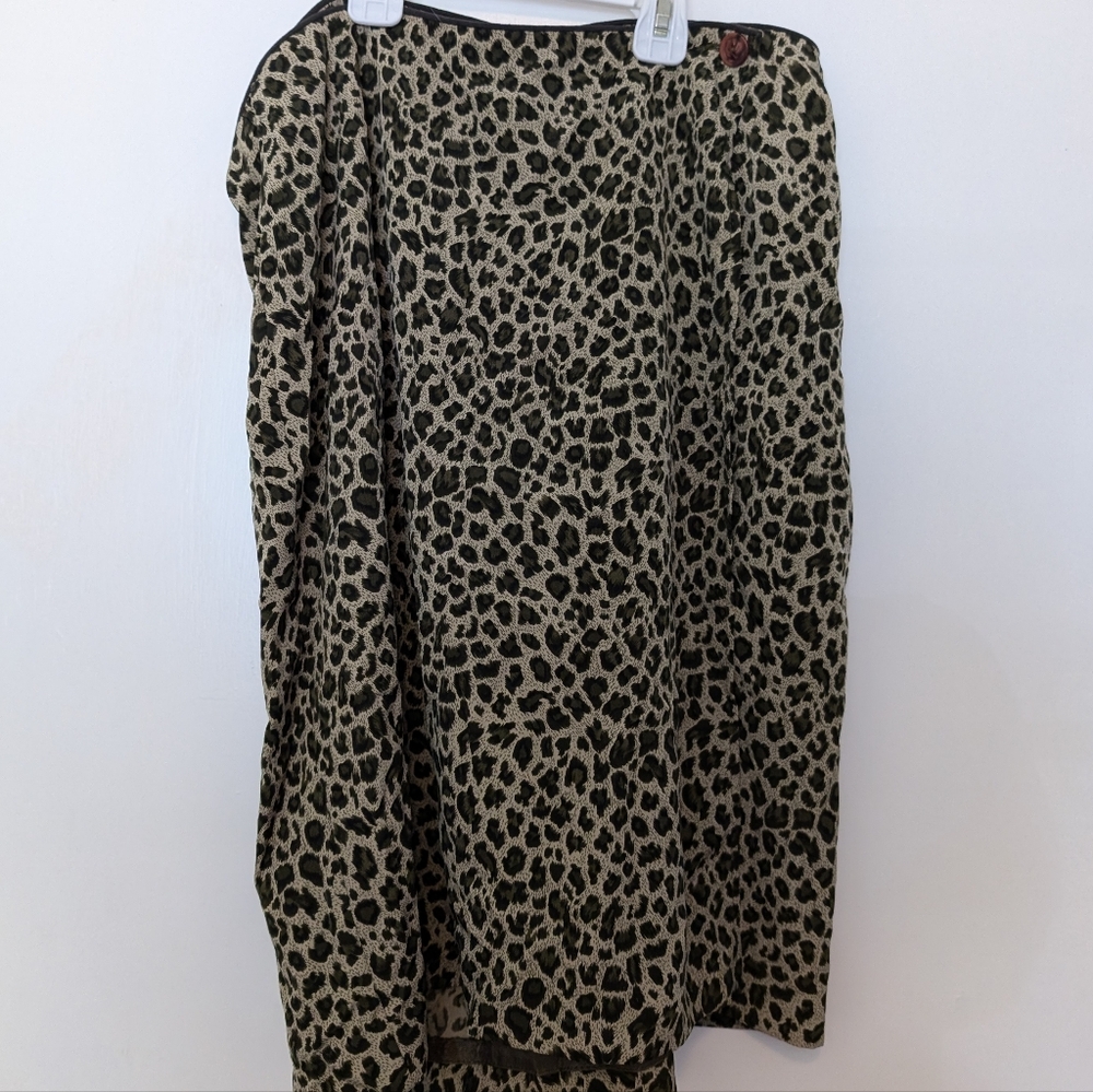 Worthington Skirt